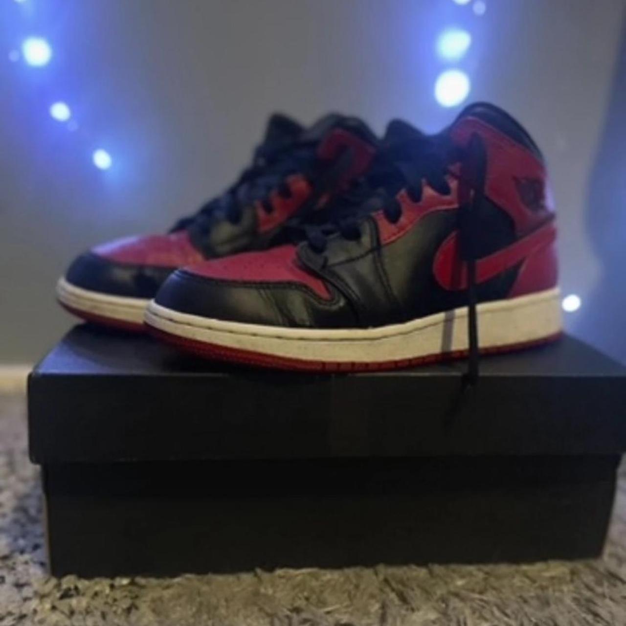 womens jordan 1 red and black