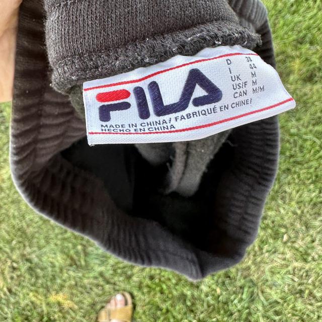 Fila sweatpants Size medium Pretty short- best - Depop