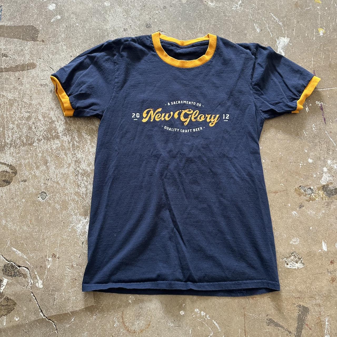 item listed by dreams_end_vtg