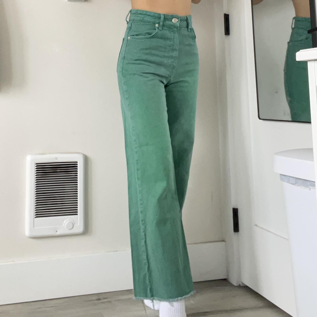 Zara Women's Green Jeans Depop
