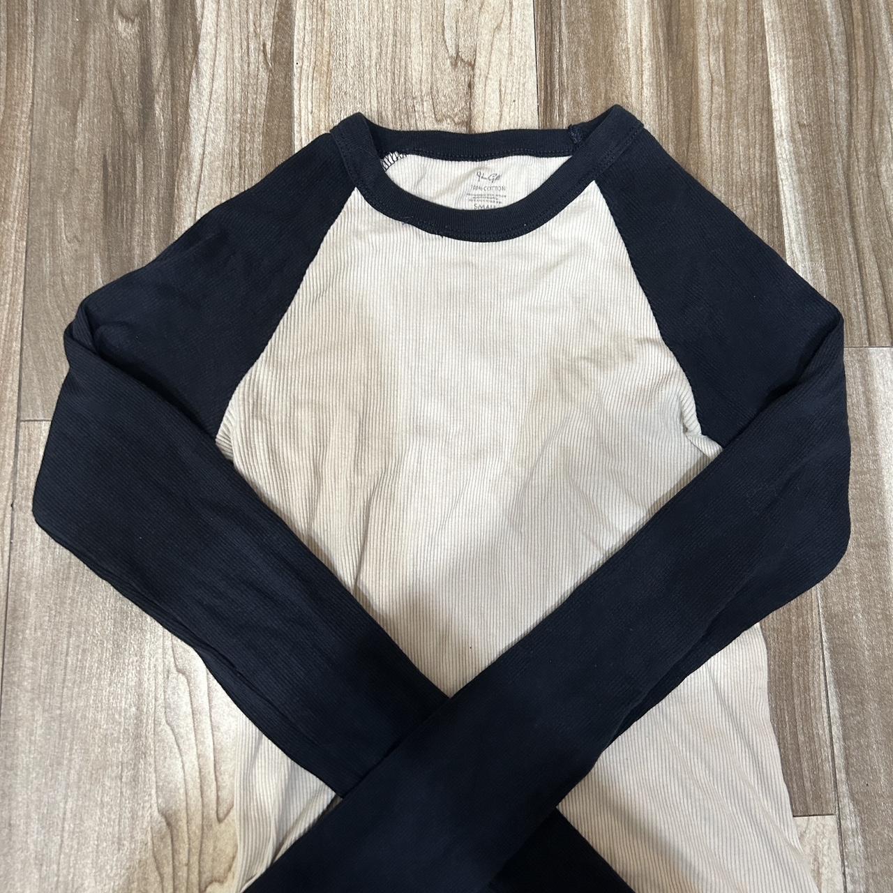 Brandy Melville John Galt Navy And White Long Sleeve Baseball Tee