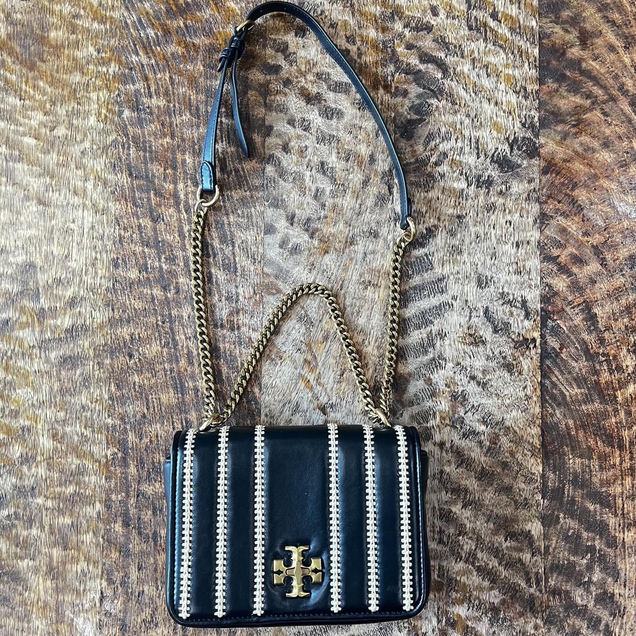 Tory Burch Leather Gold Chain Purse. - Depop