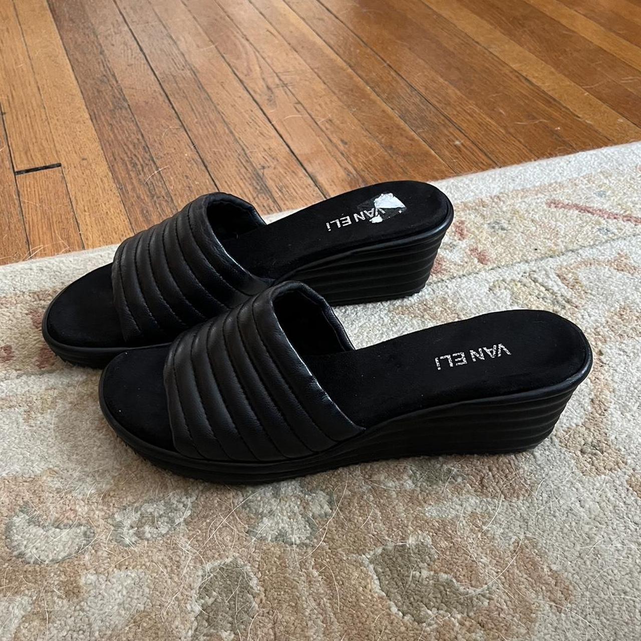 vaneli sandals