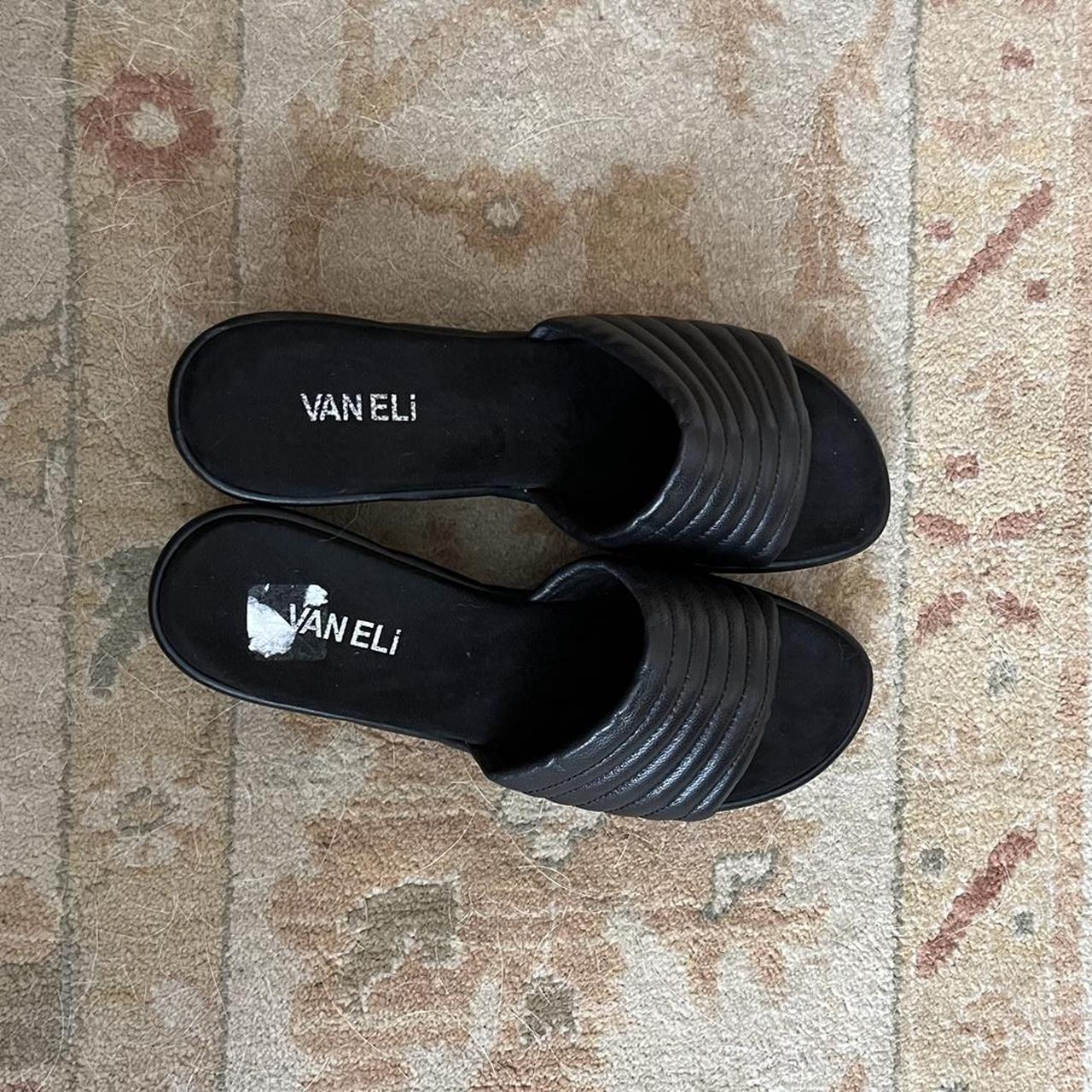vaneli sandals
