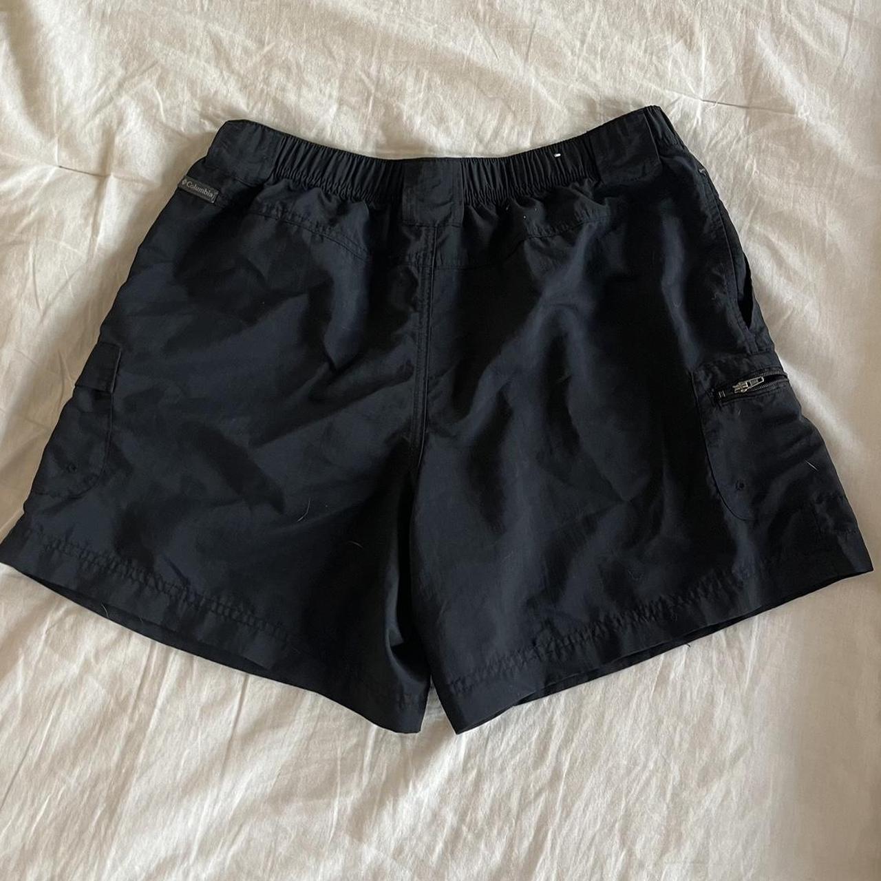 Columbia Sportswear Women's Black Shorts | Depop