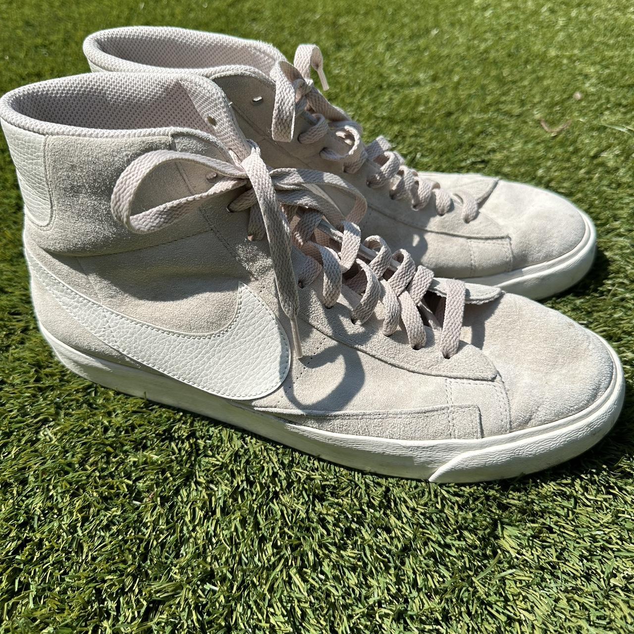 grey mesh nike shoes
