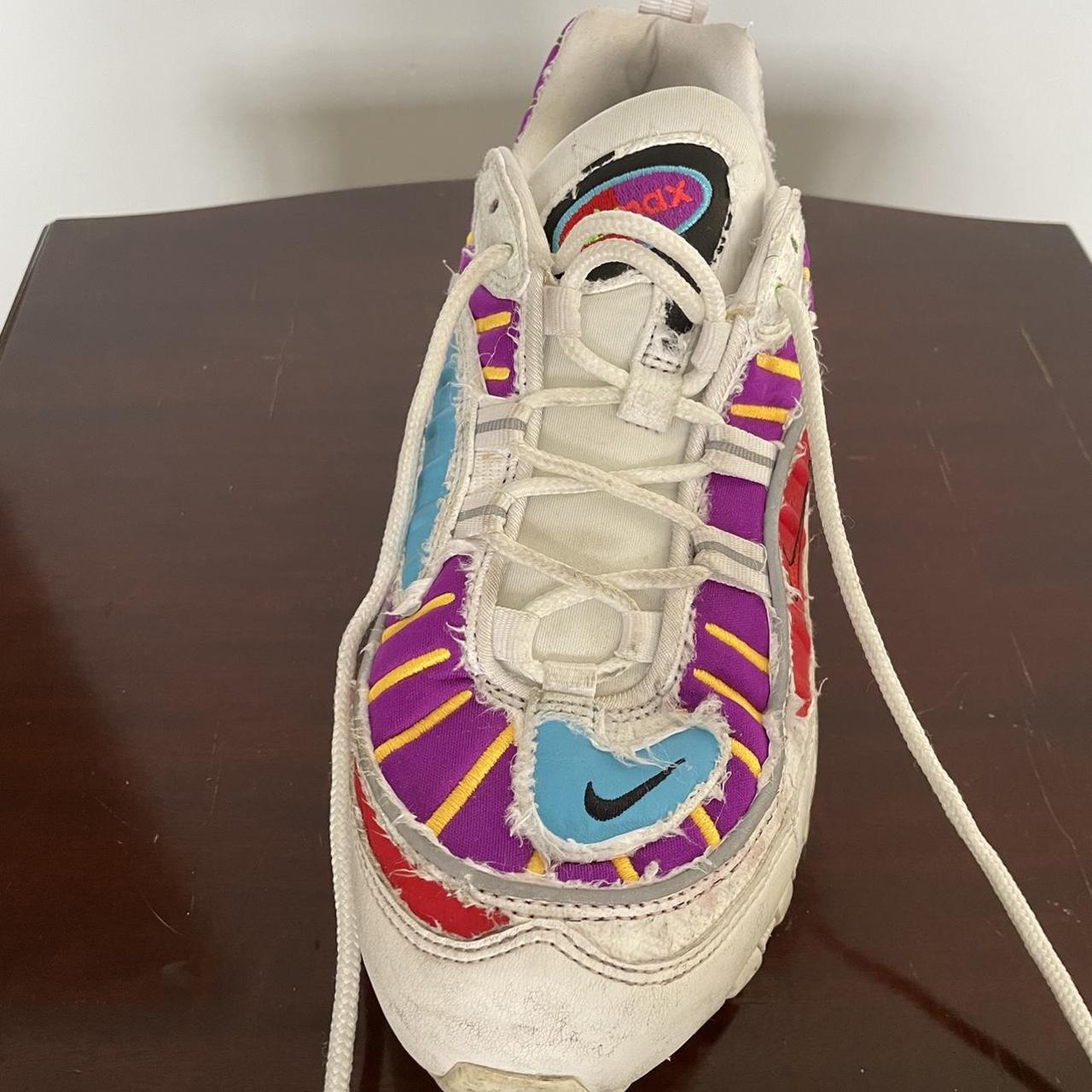 womens nike trainers colourful