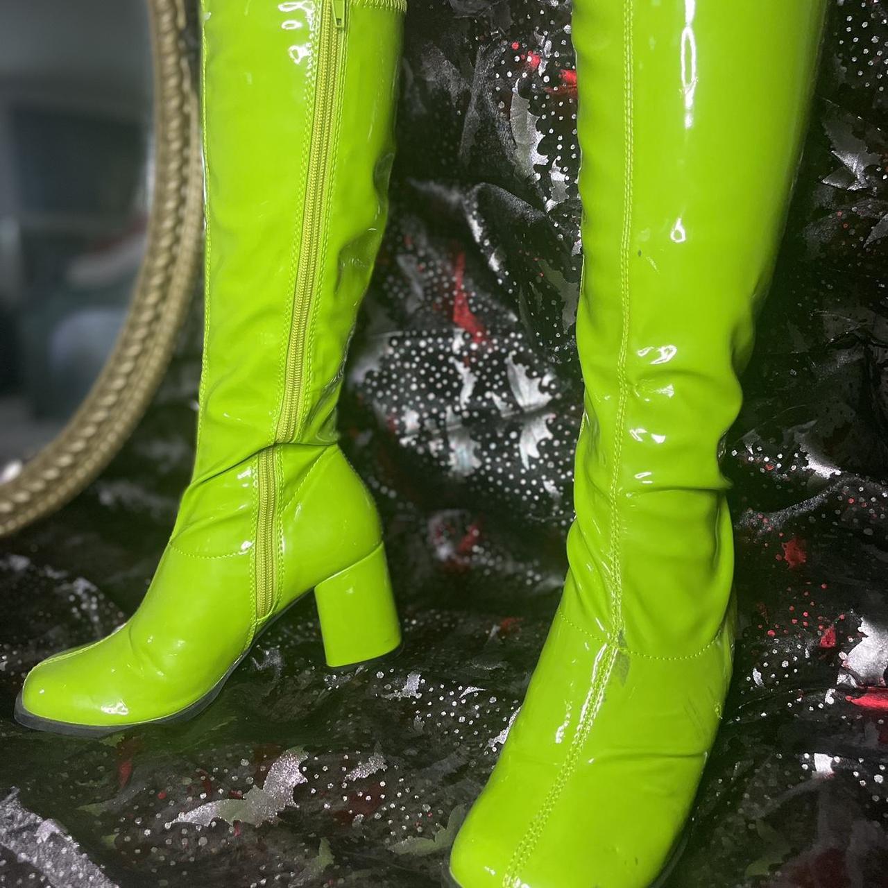 gogo boots green