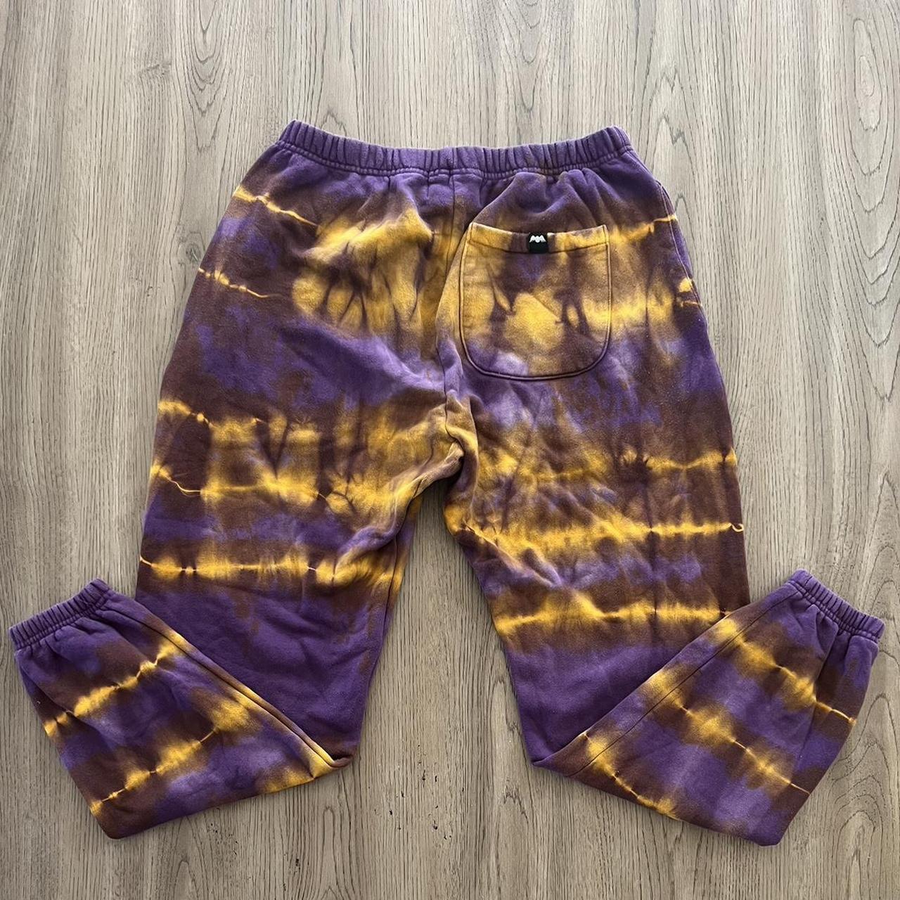 Von dutch discount sweatpants tie dye