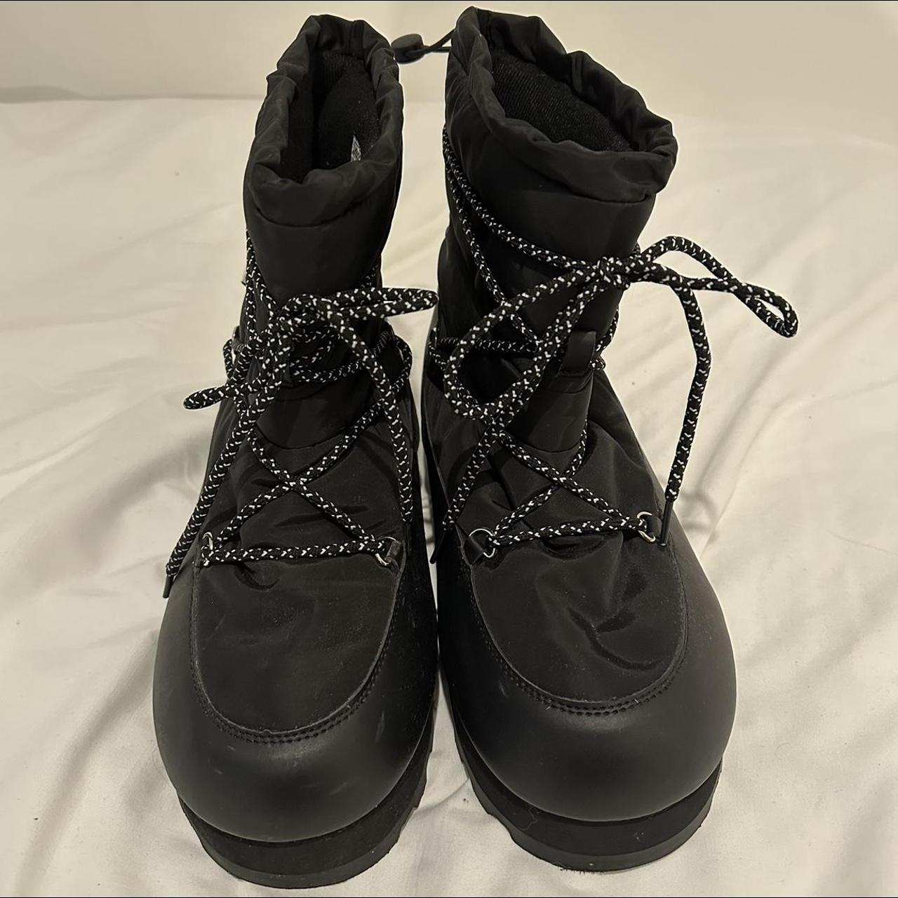 Juicy Couture snow boots size 7.5-8.5 (41) Super... - Depop