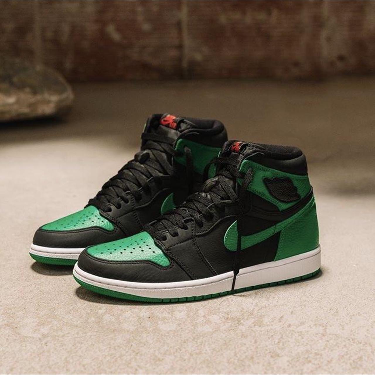 womens jordan 1 pine green
