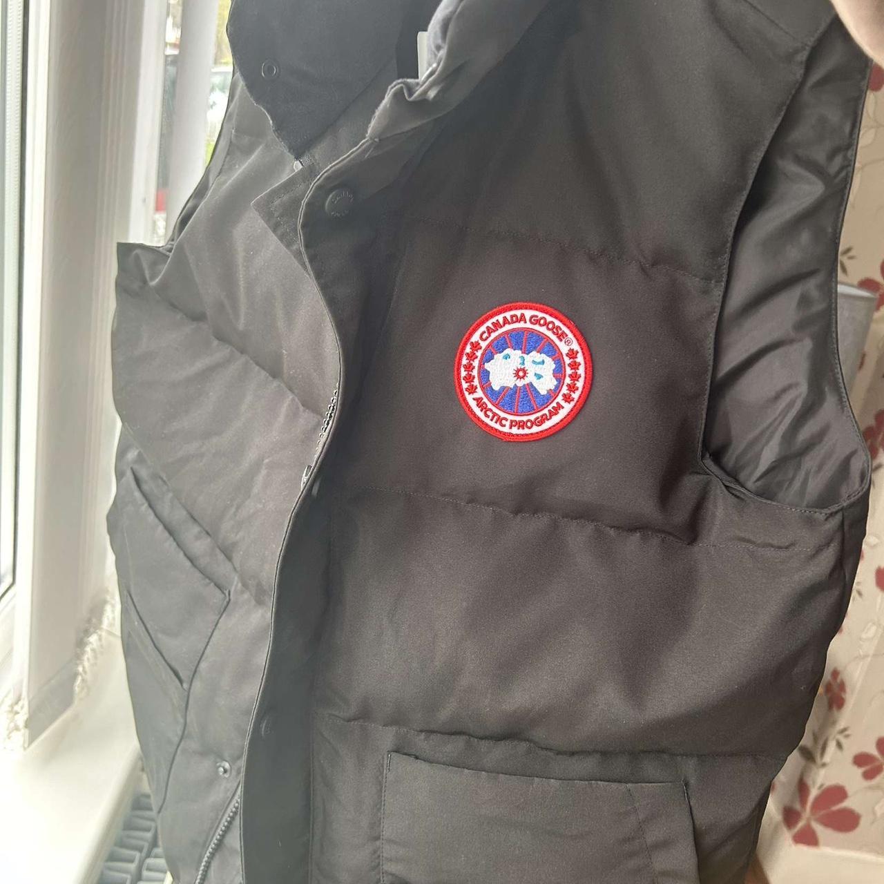 Canada goose hot sale bodywarmer grey