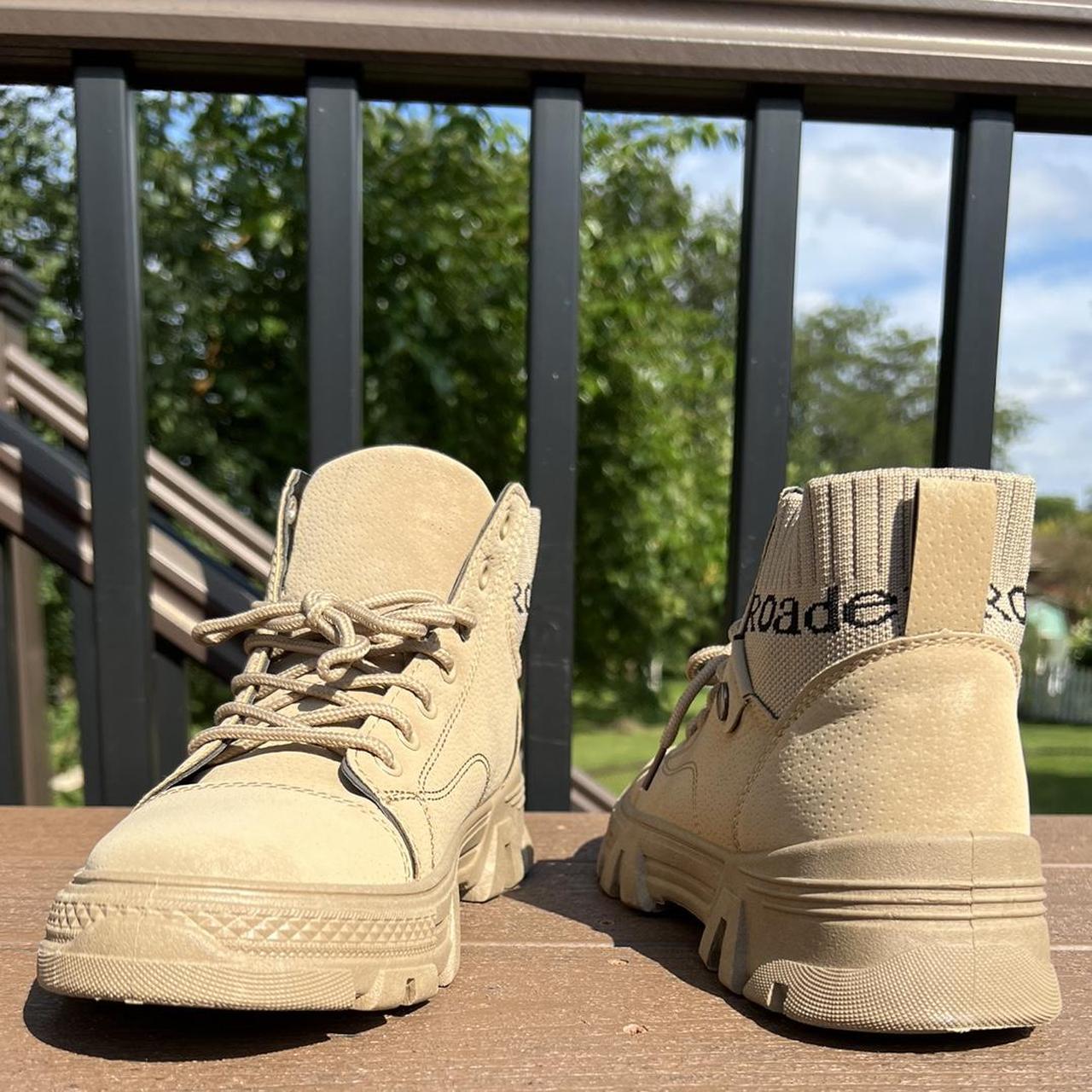 Country Road Men's Cream and Tan Boots (3)