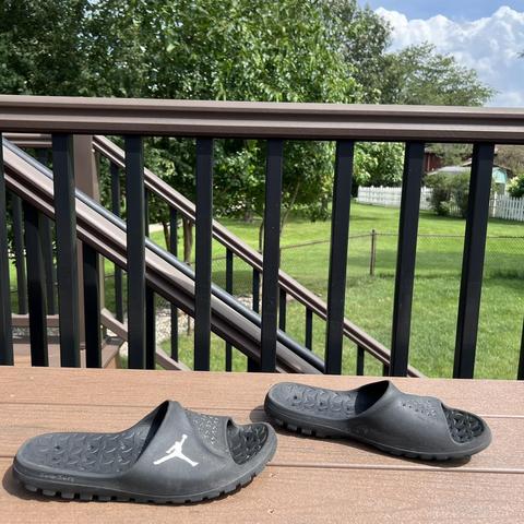 Solarsoft hot sale jordan sandals