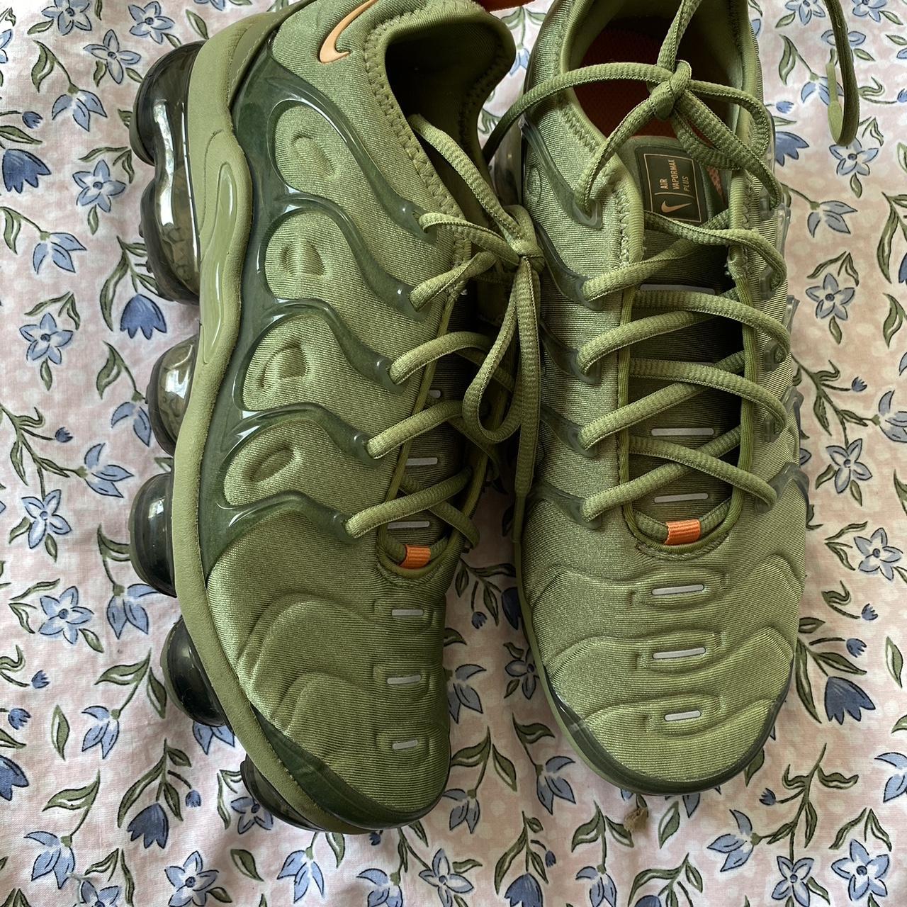 Nike vapormax tn green best sale