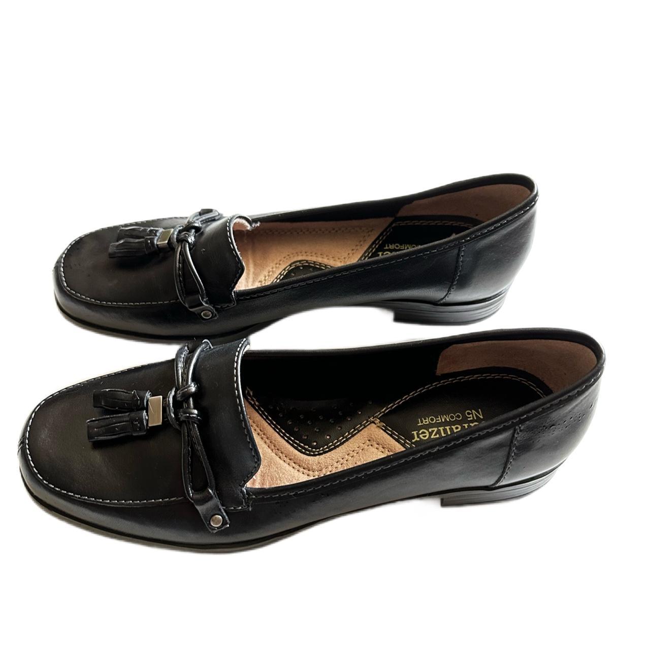Naturalizer Women's Charisma Loafer Size Naturalizer Women's