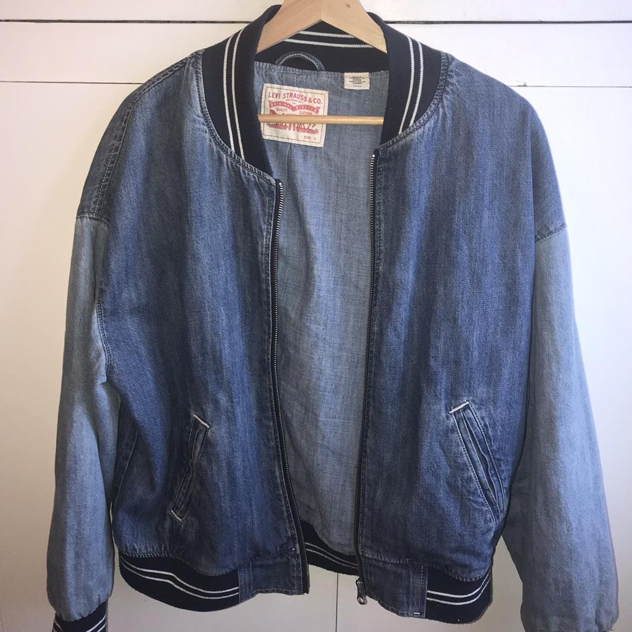 Levi’s bomber denim jacket would fit sizes 6-10... - Depop