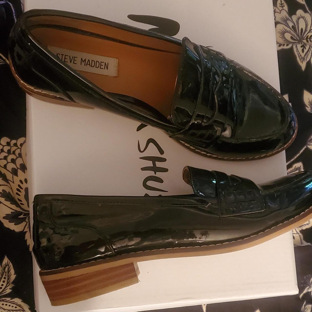 Steve Madden Women's Black Loafers | Depop