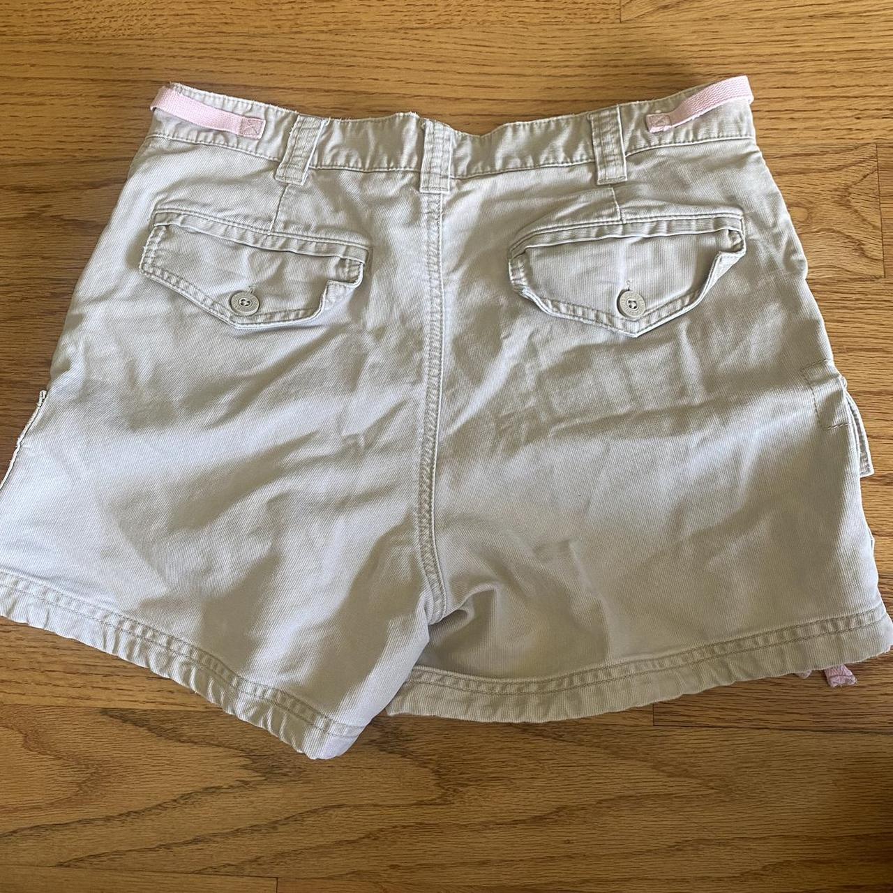 American Eagle Outfitters Women's Khaki Shorts Depop