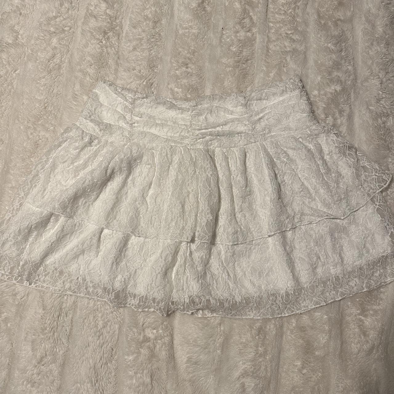 Romwe Women's White Skirt