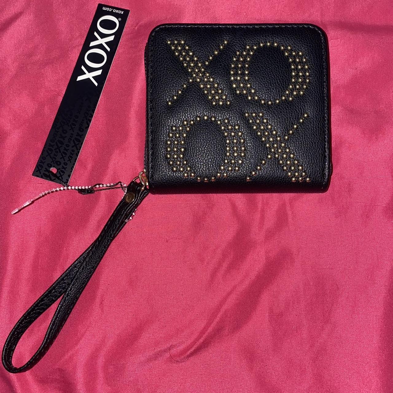 XOXO wallet Brand new (: #xoxo #y2k - Depop