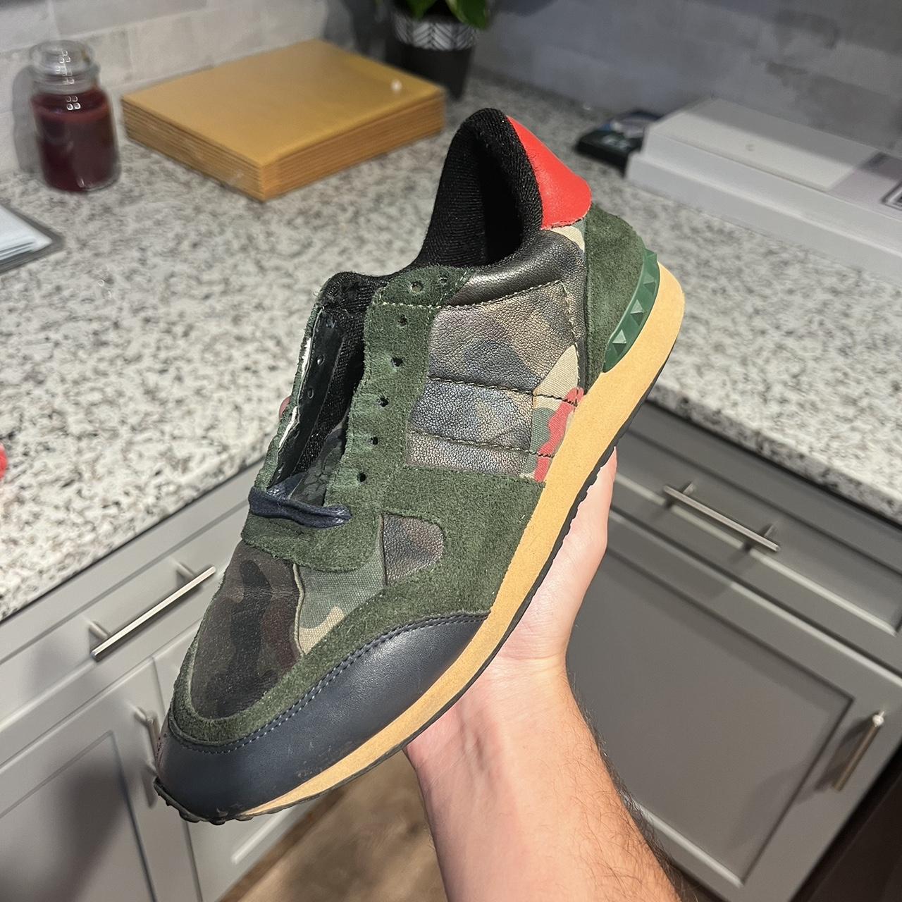 Green valentino trainers best sale