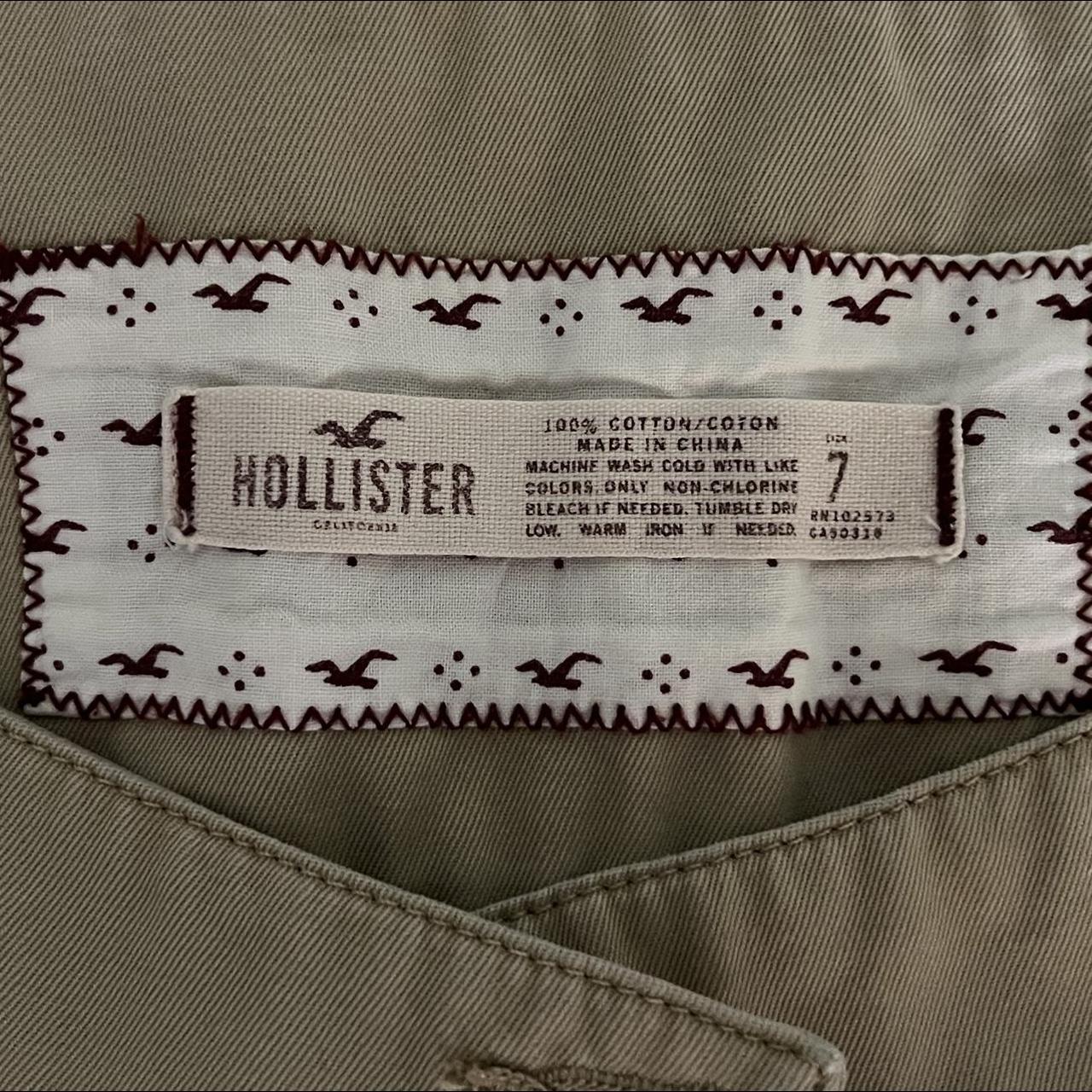 Hollister Co. Women's Khaki and Cream Skirt Depop