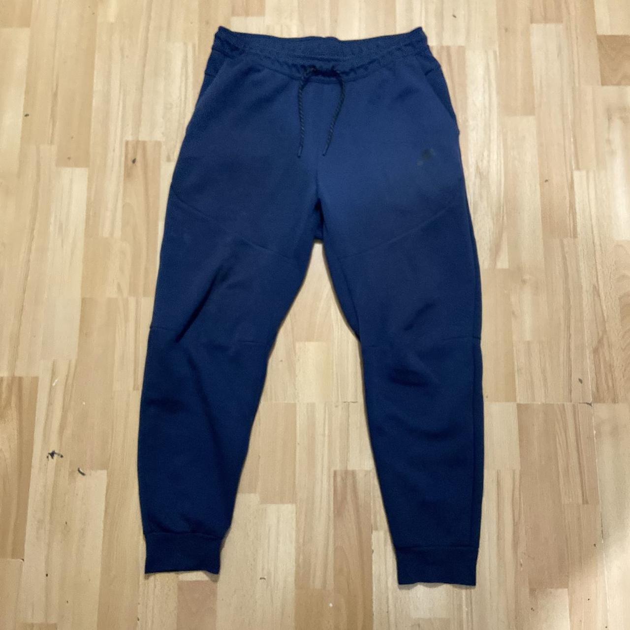 mens navy nike fleece joggers