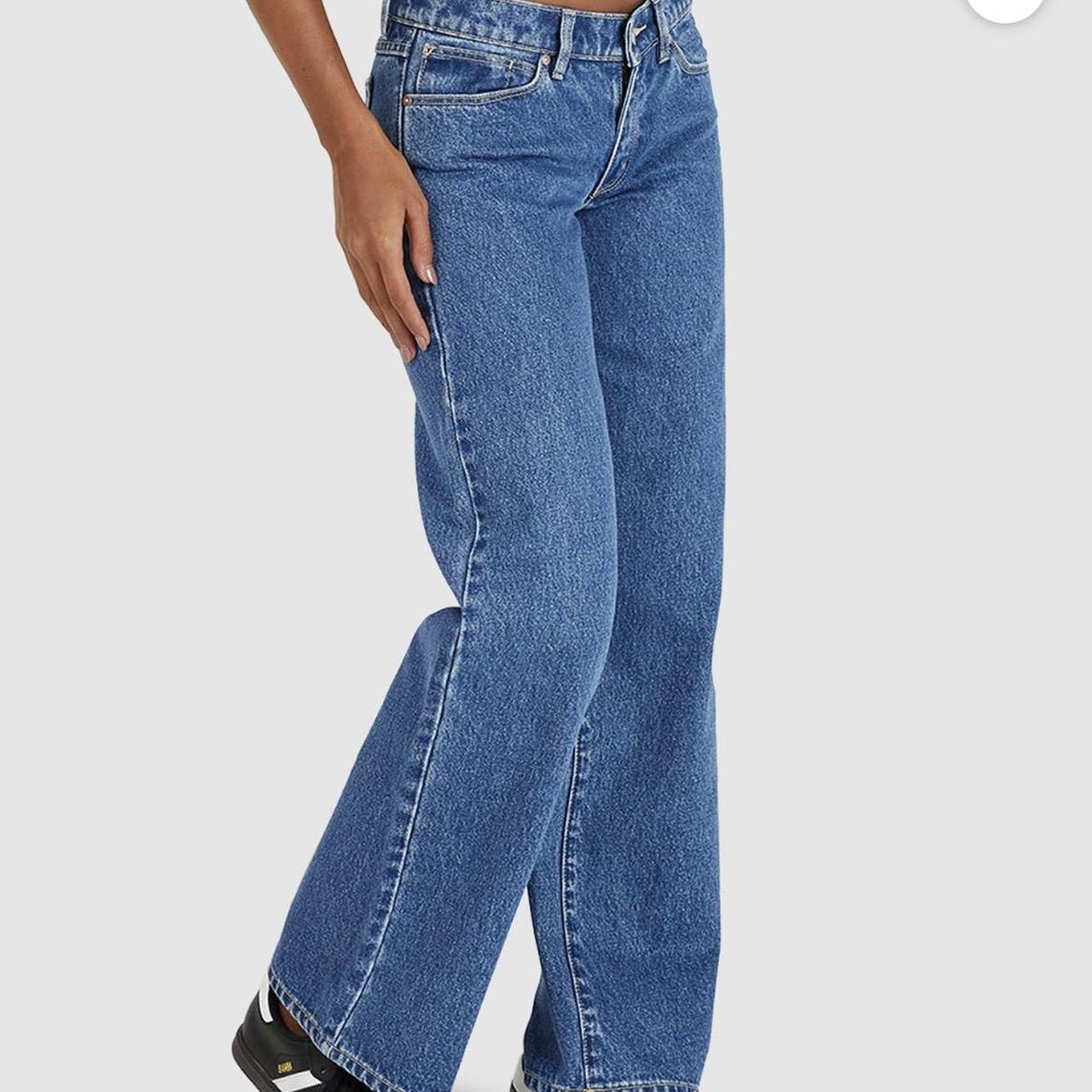 ABRAND low and wide chantelle jeans size 26, au... Depop