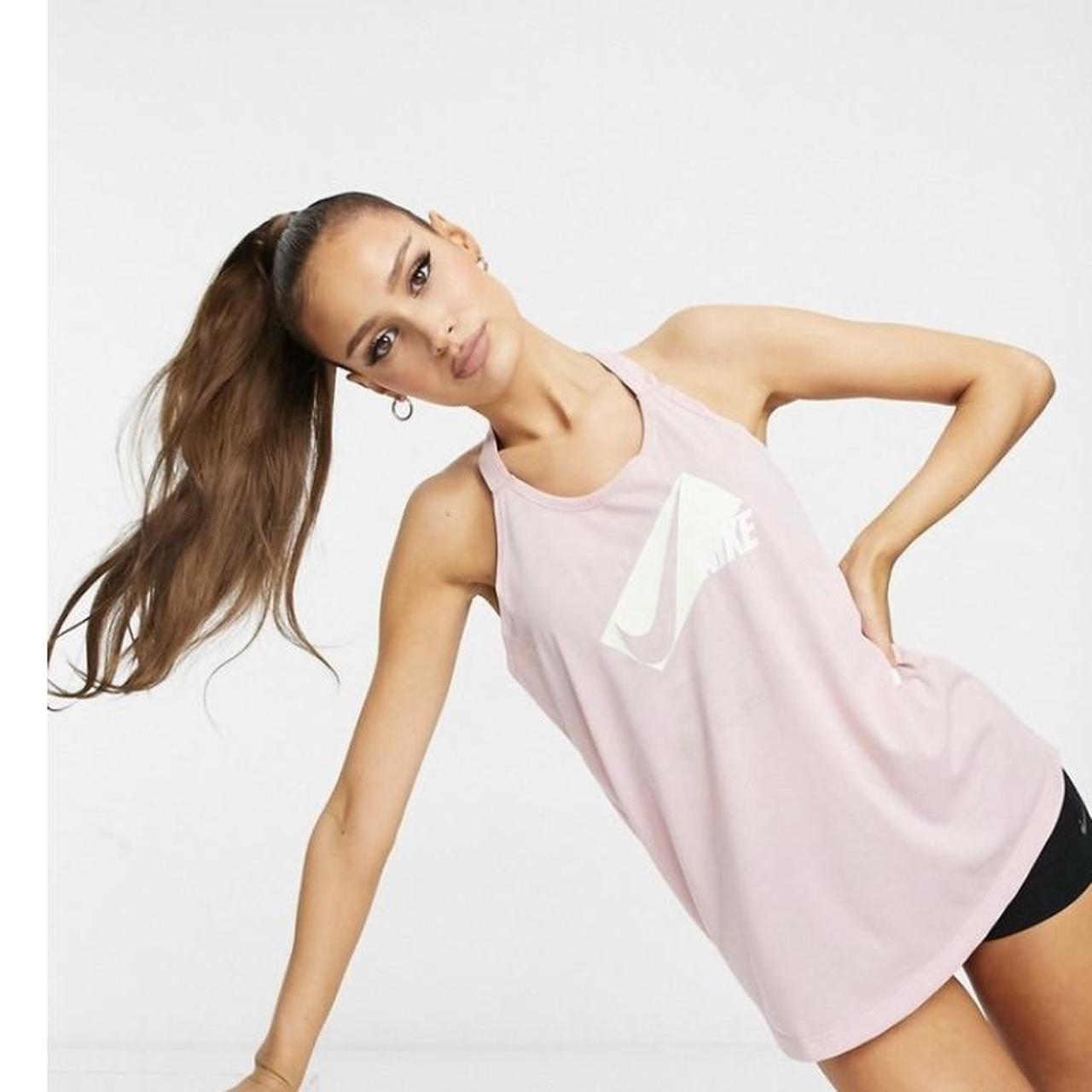 nike pink vest