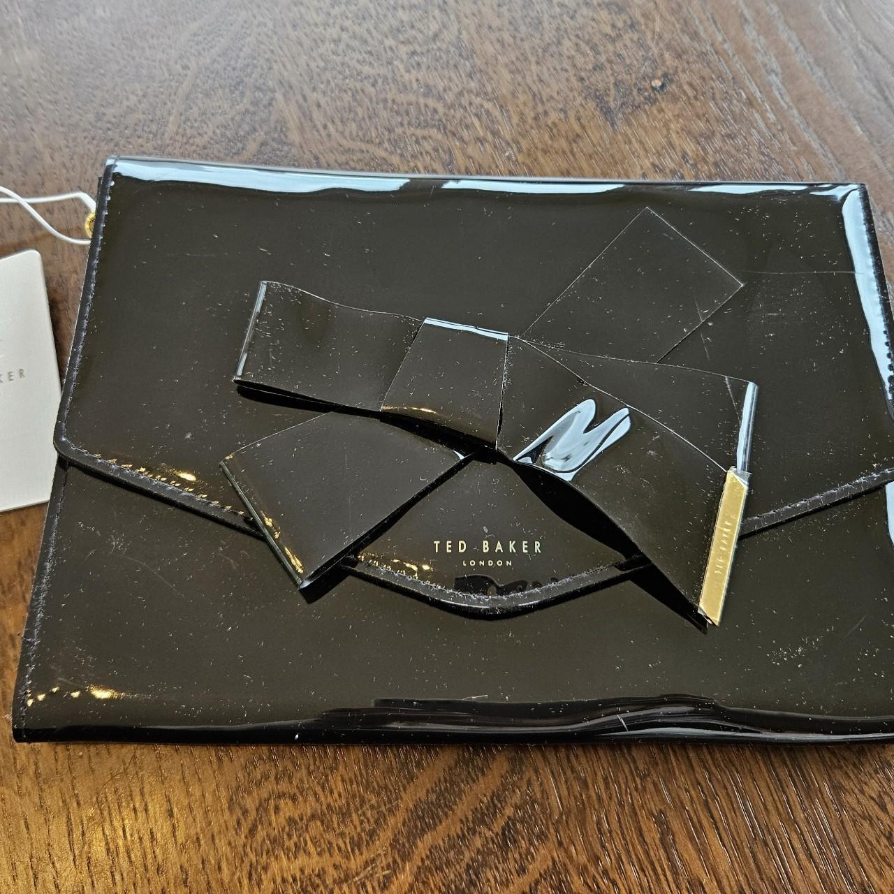 Ted Baker ニッキー ノットボウエンベロープクラッチバッグ Ted Baker ニッキー ノットボウエンベロープクラッチバッグ