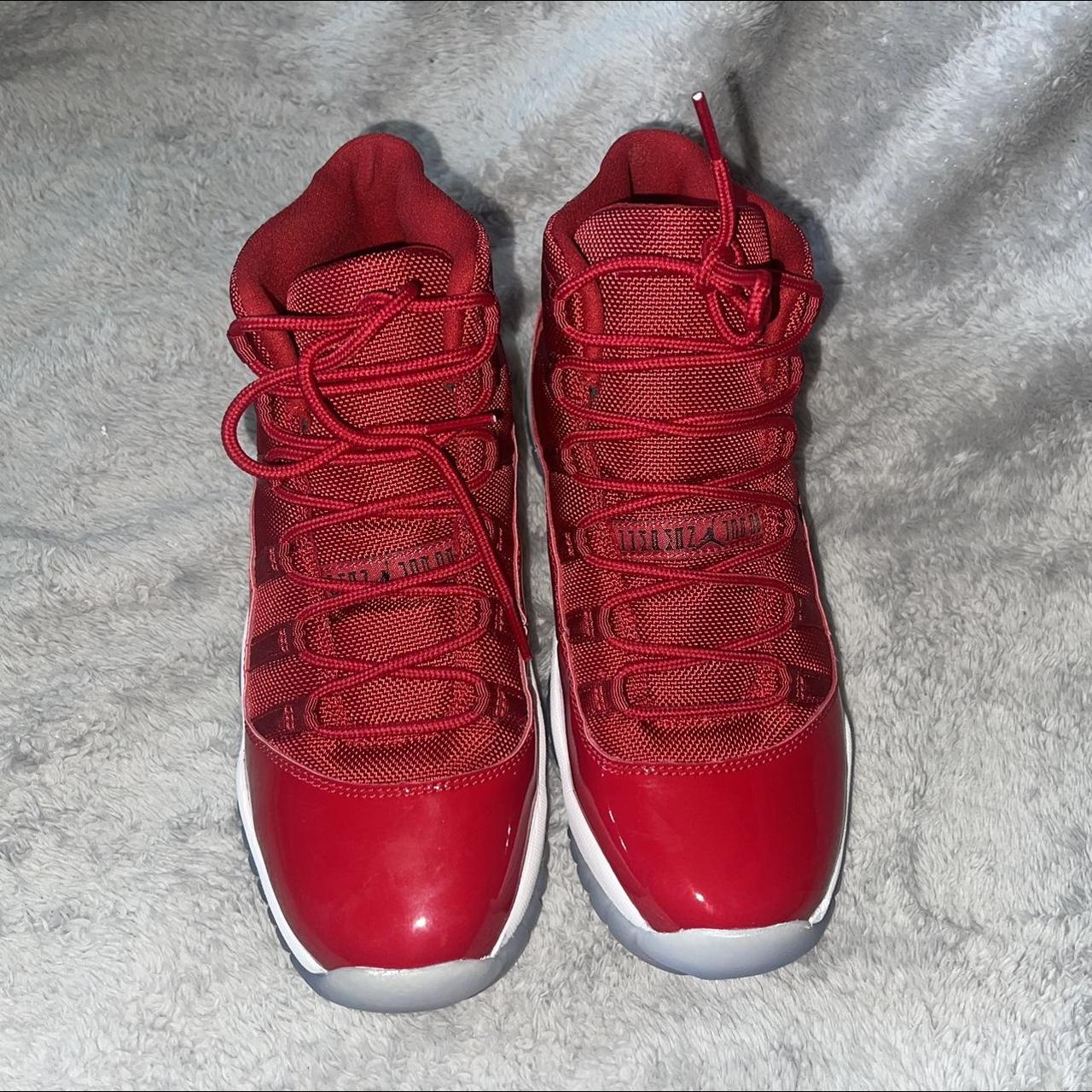 Jordan retro 11 on sale red grade school