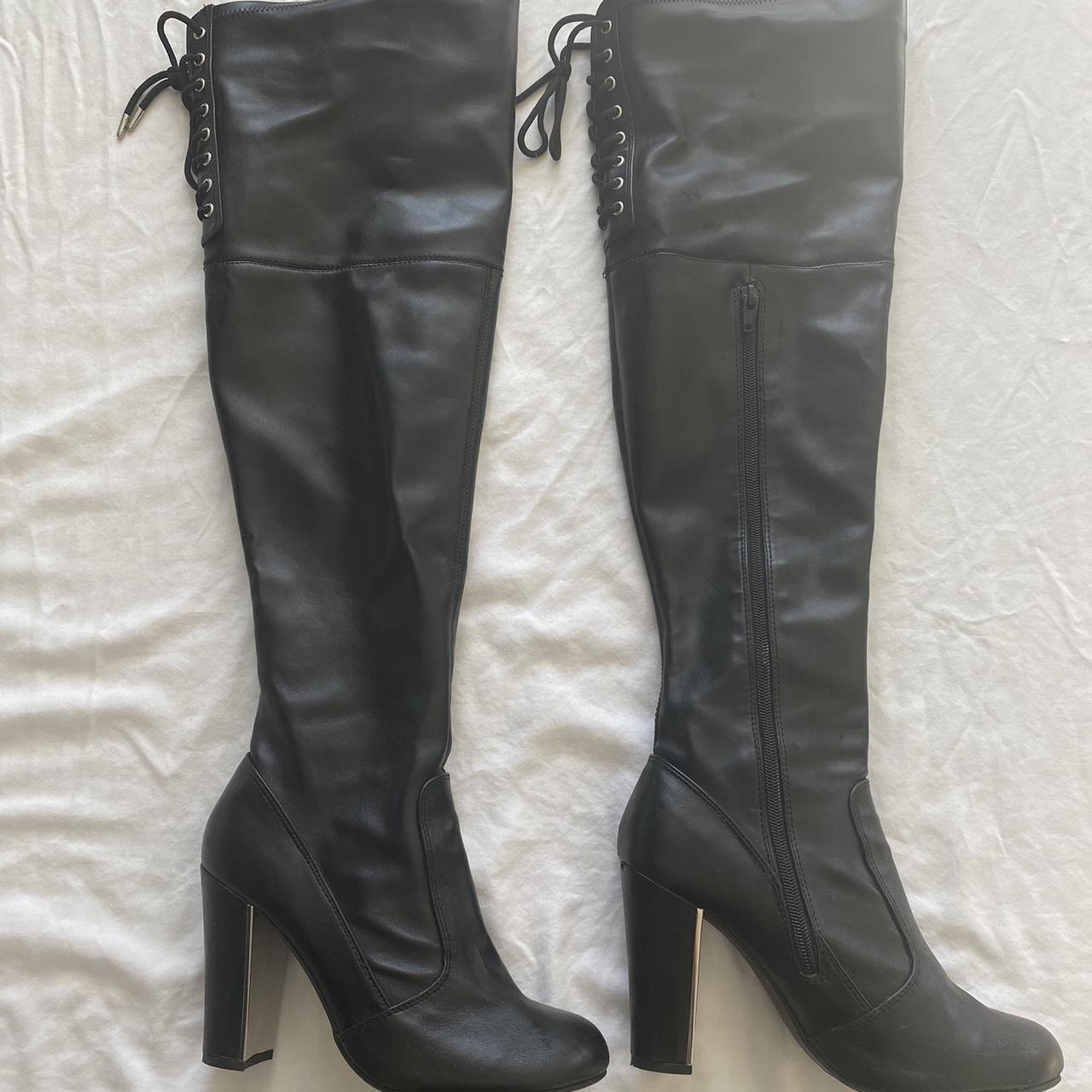 Macy's Women's Black Boots | Depop