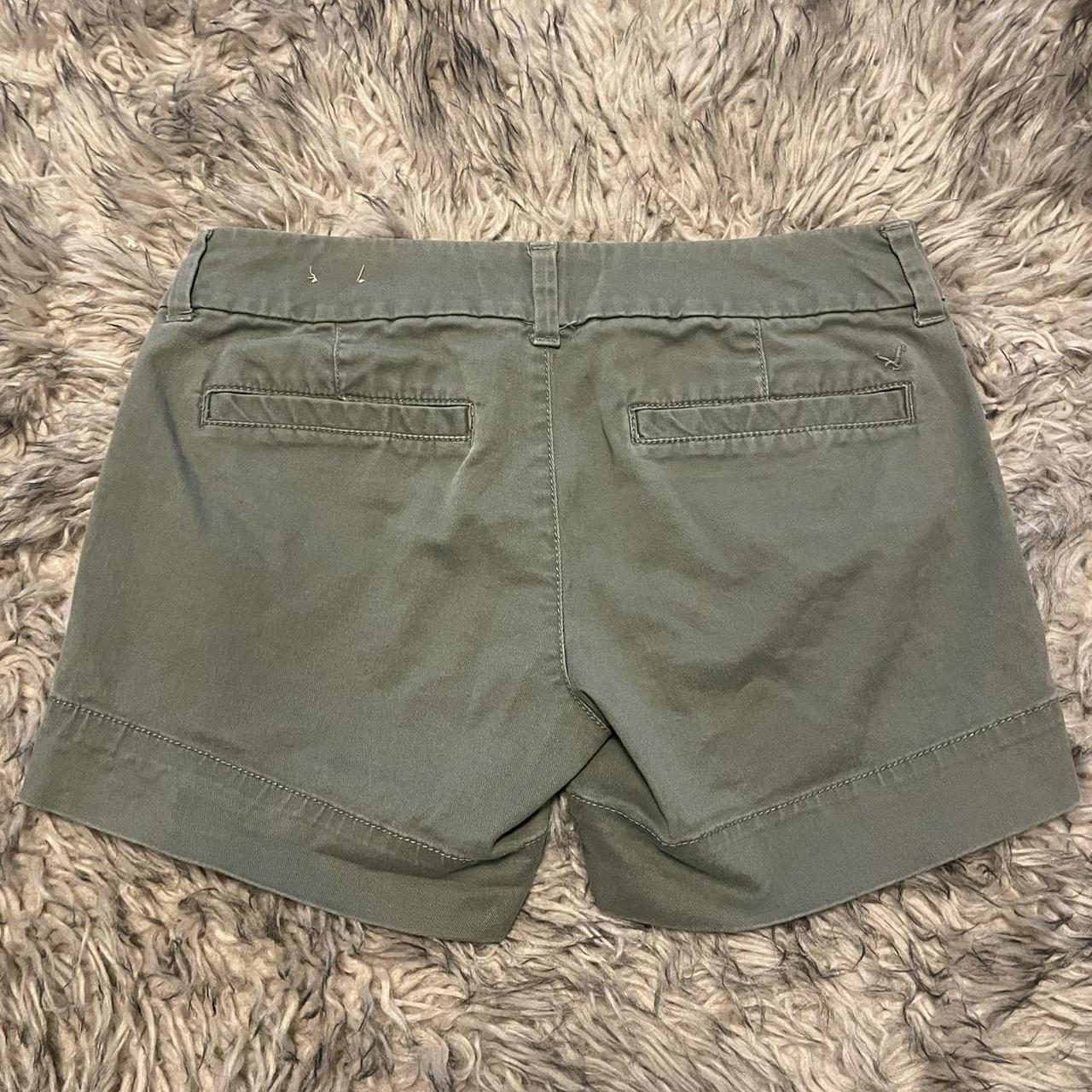 American Eagle Women's Green Shorts | Depop