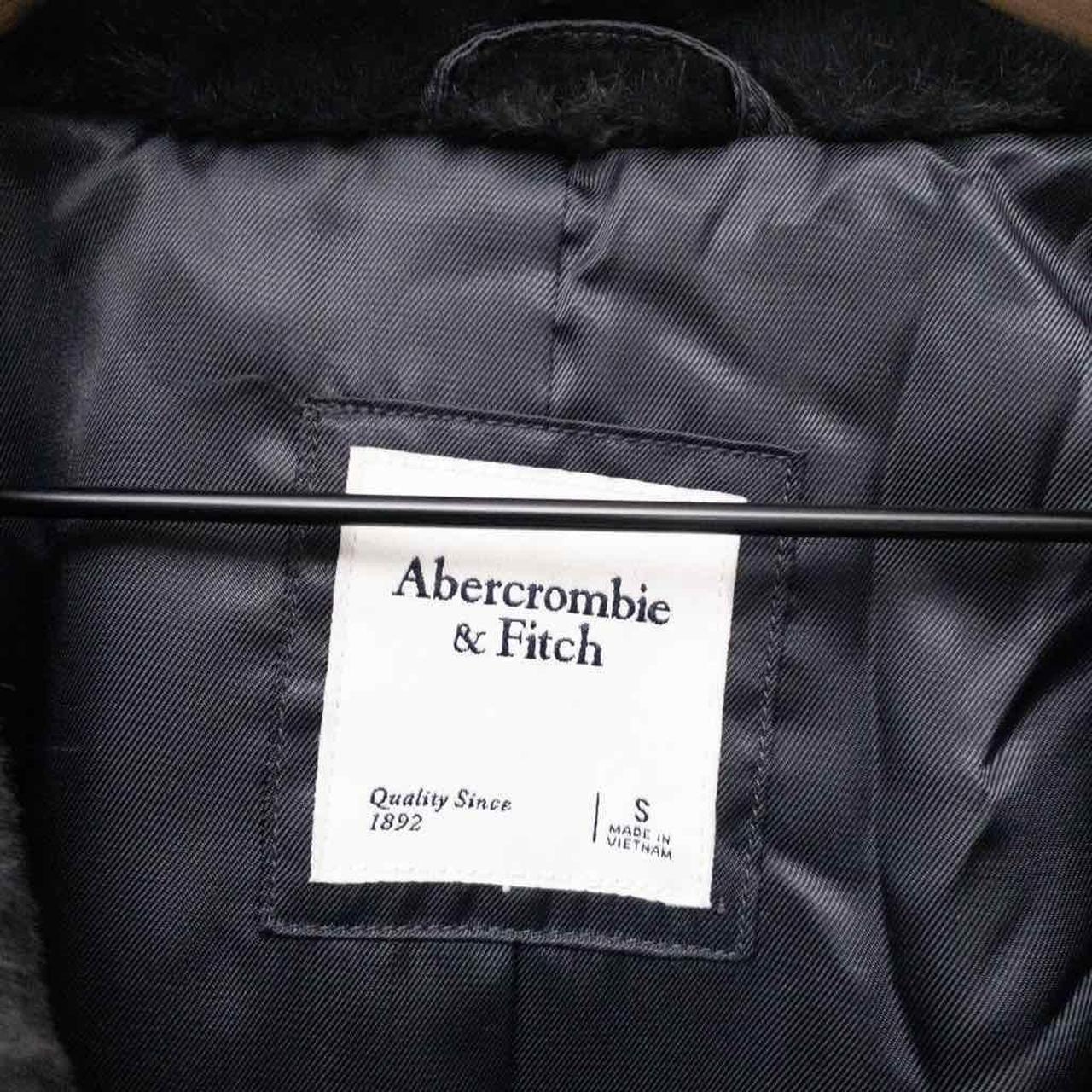 Abercrombie & Fitch Women's Black Coat (2)