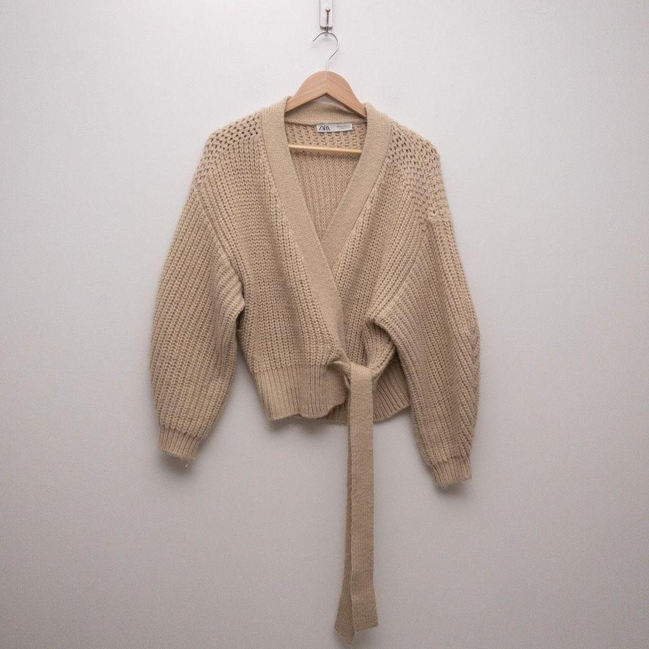 ZARA Cropped Belted Cardigan Size Medium Bloggers... - Depop