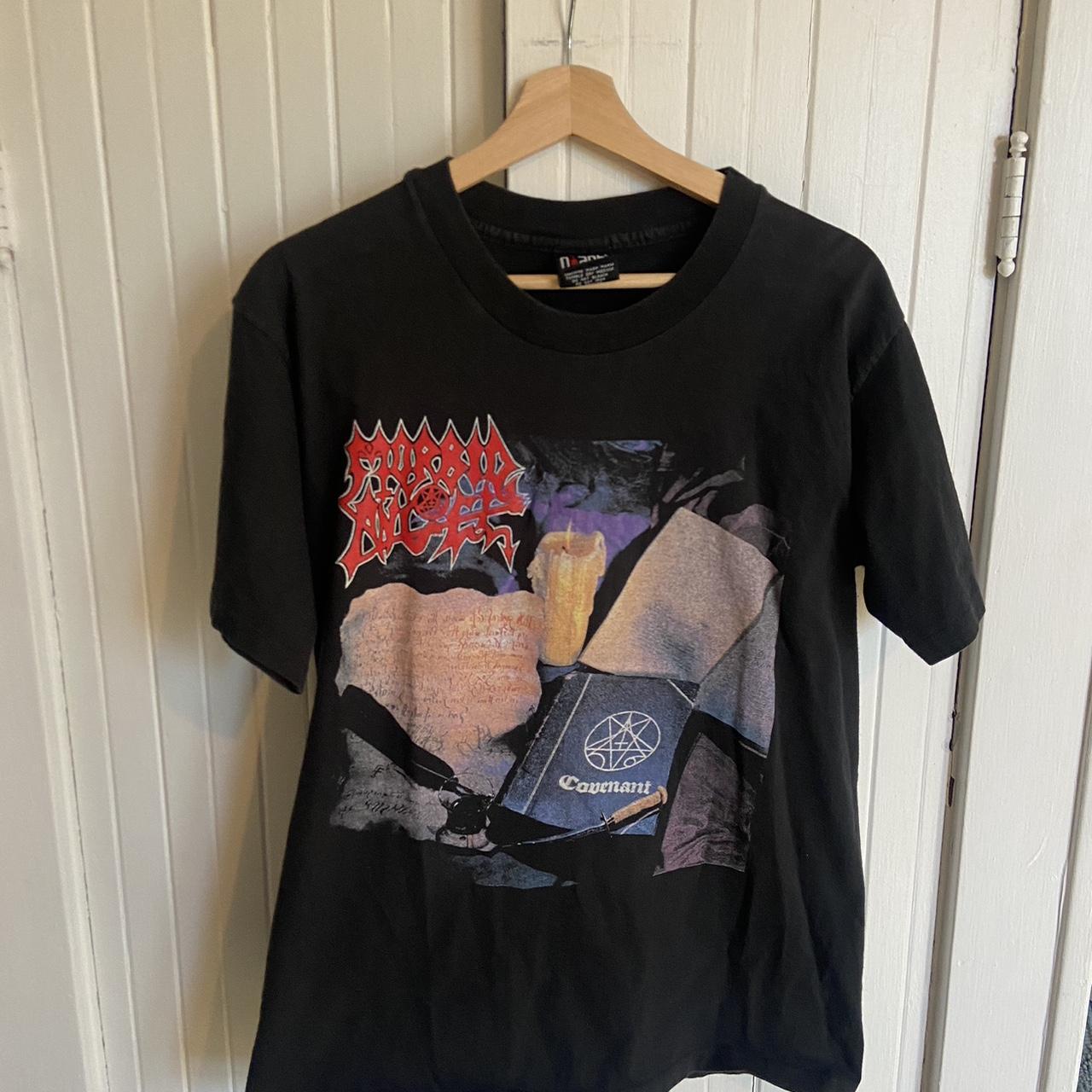 Men's Black and Red T-shirt | Depop