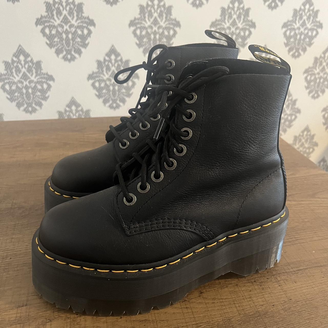 1460 pascal max dr martens in pisa black. size 6.... - Depop