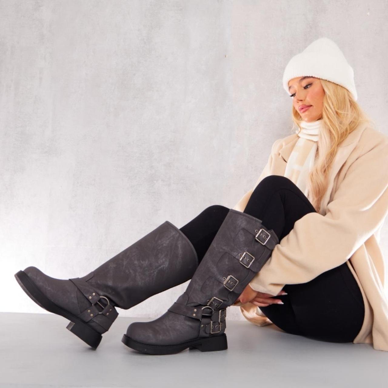 plt white boots