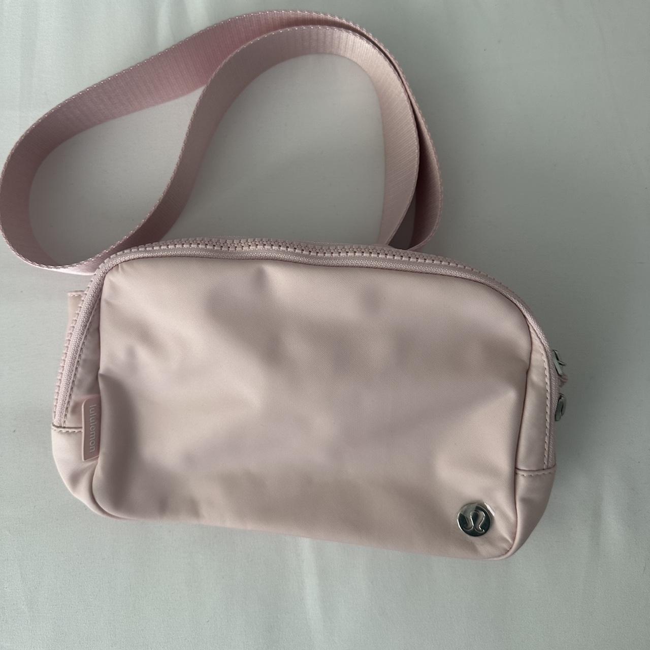 item listed by marieartigas