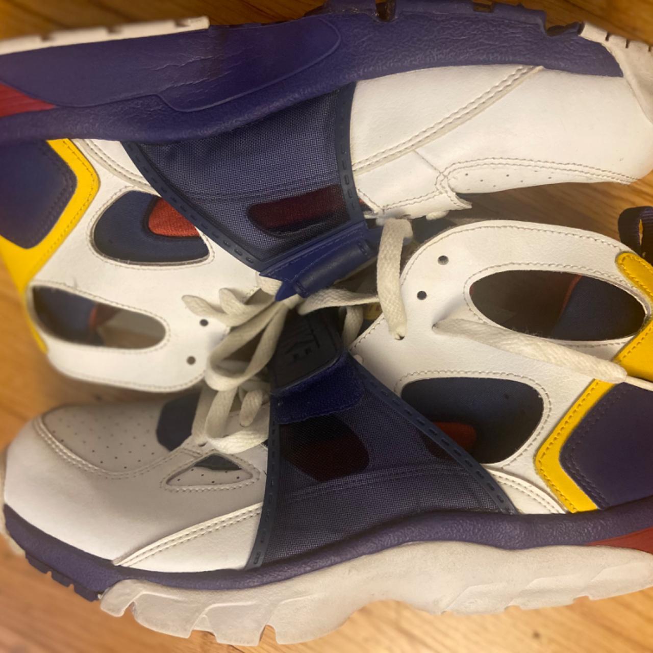 Retailer air trainer huarache white regency purple amarillo