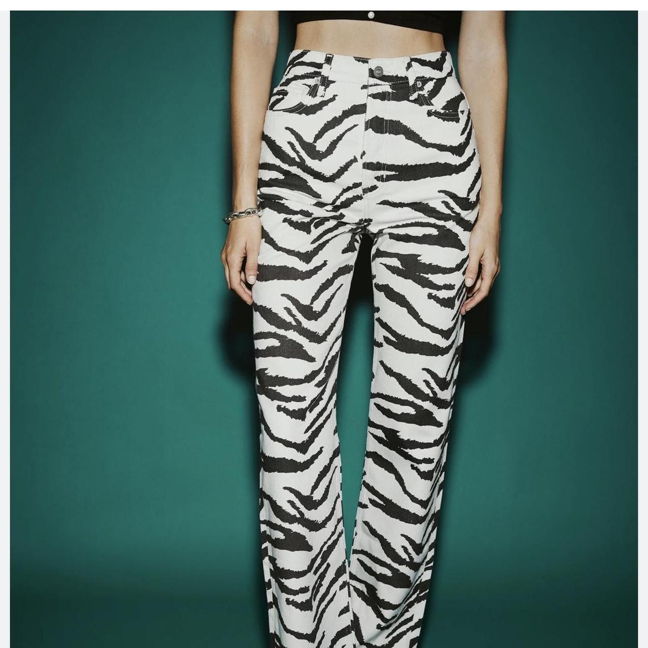 Chicago Bears - Zebra Print Pants - Elastic - Depop