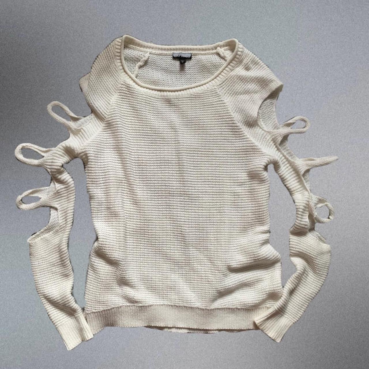 Express Women's Cream Jumper Depop