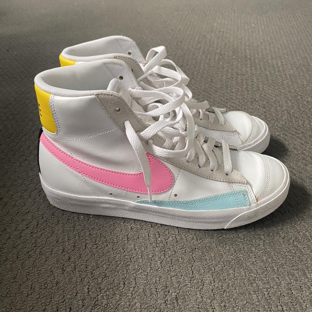 womans nike blazers