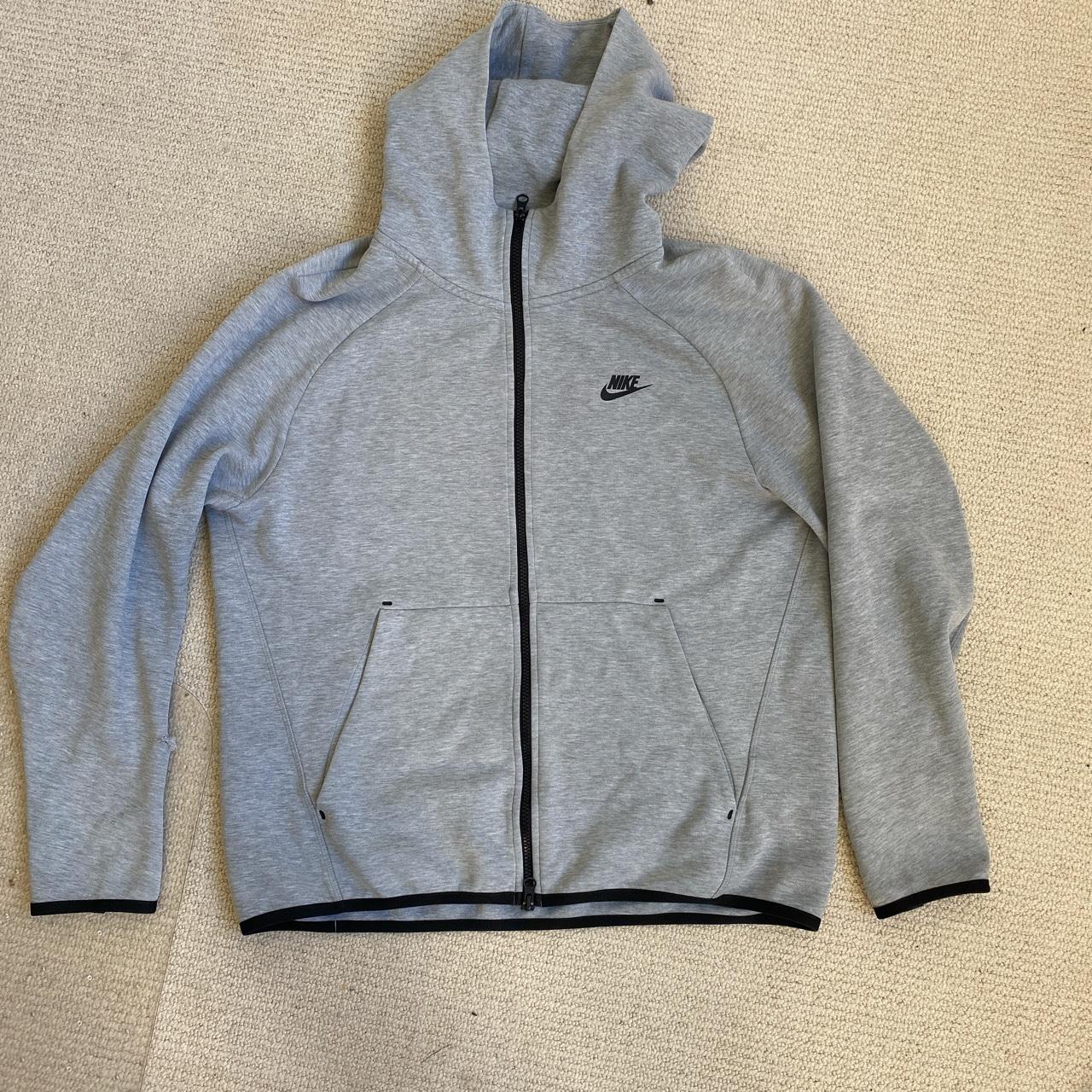 mens nike tech fleece hoodie grey