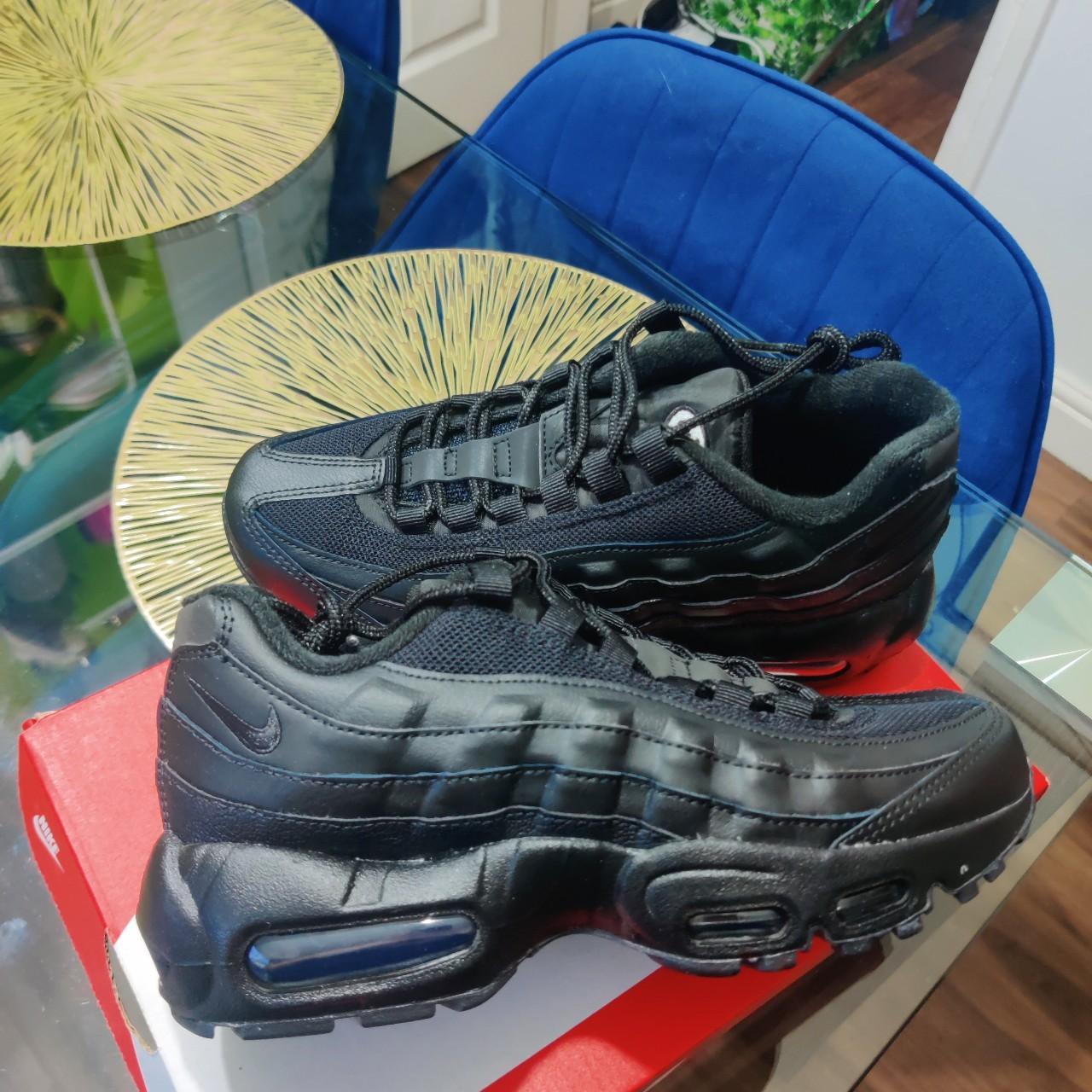 Junior nike air max 95 black best sale