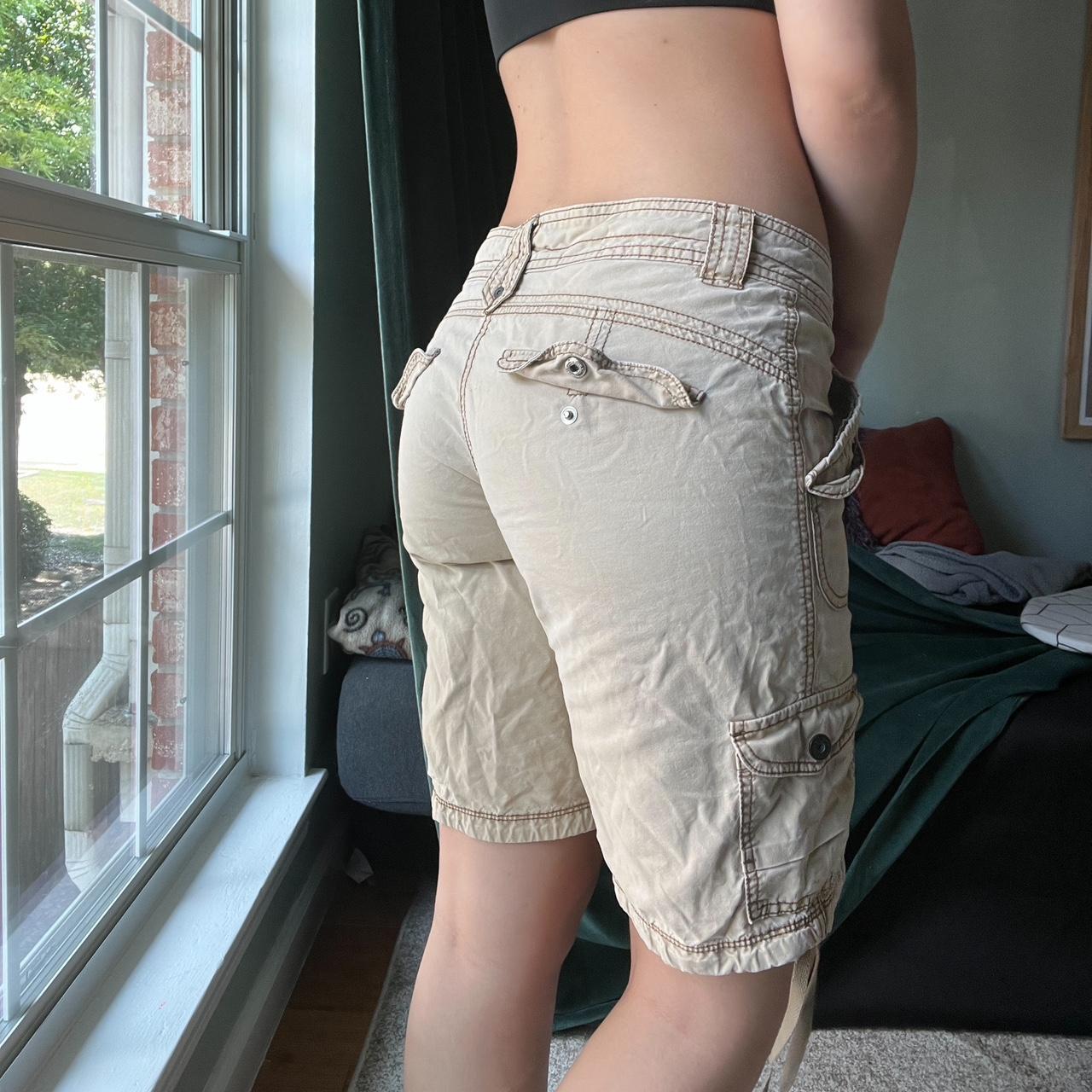 Y2K Union Bay Cargo Shorts Size... Depop