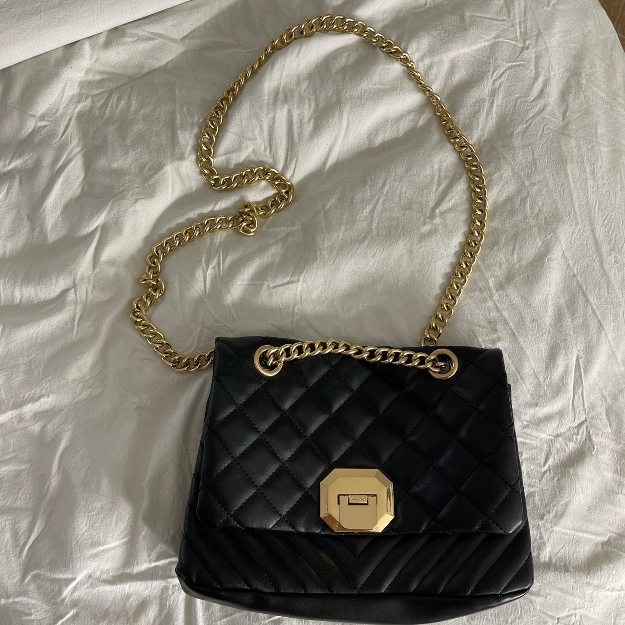 ALDO Black w Gold Chain Purse Depop