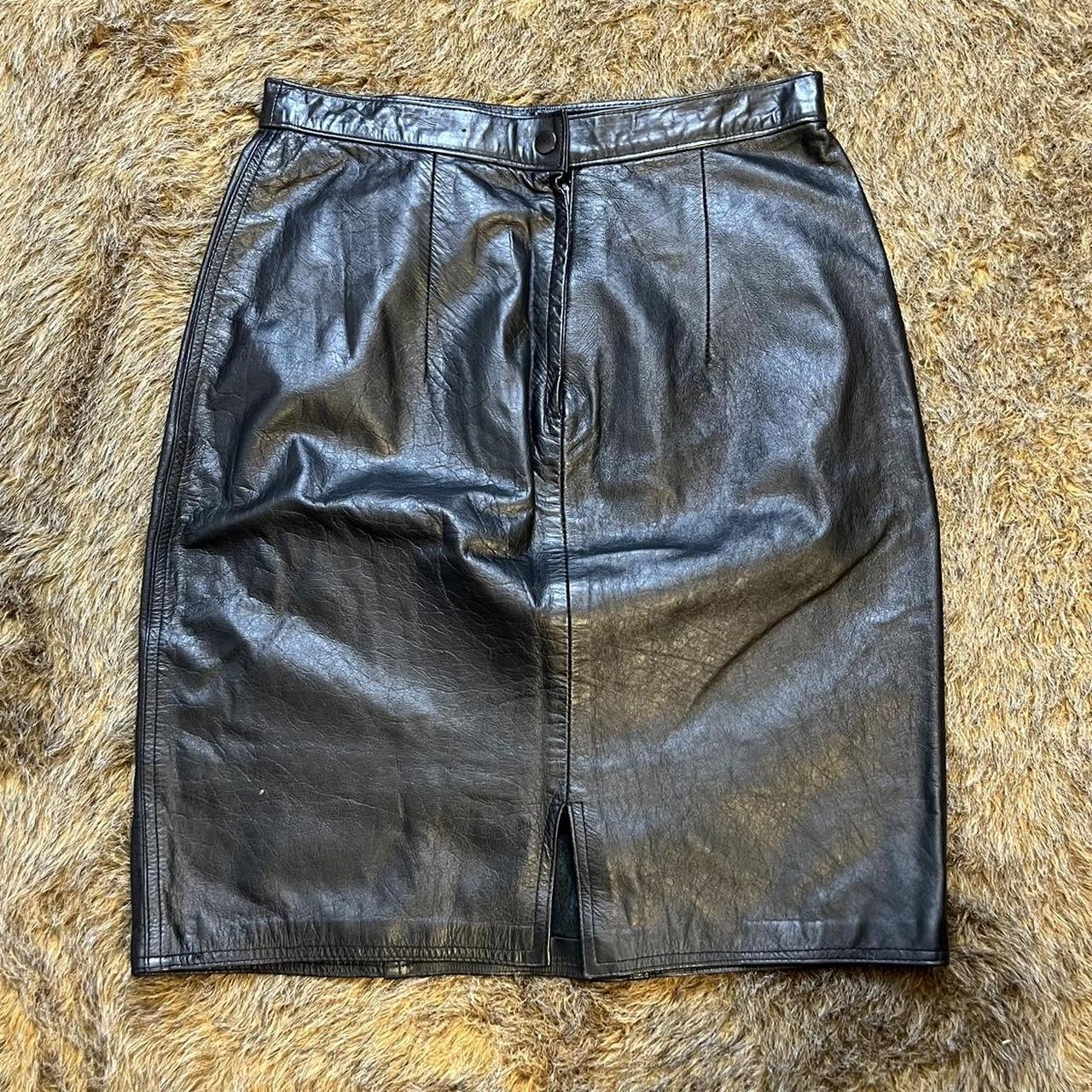 Y2K leather skirt winlit • Size: 11/12 • Super... - Depop