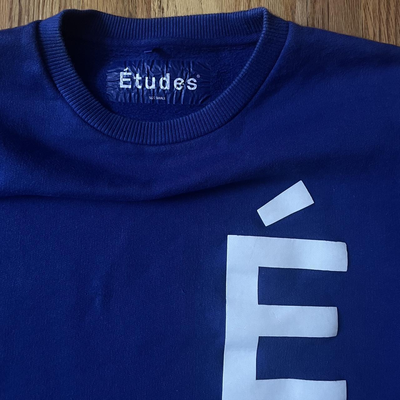 Études Men's Blue and White Sweatshirt (2)